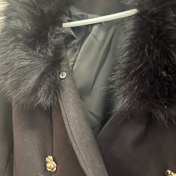 Elegant Couture Coat - Picture 16 of 16